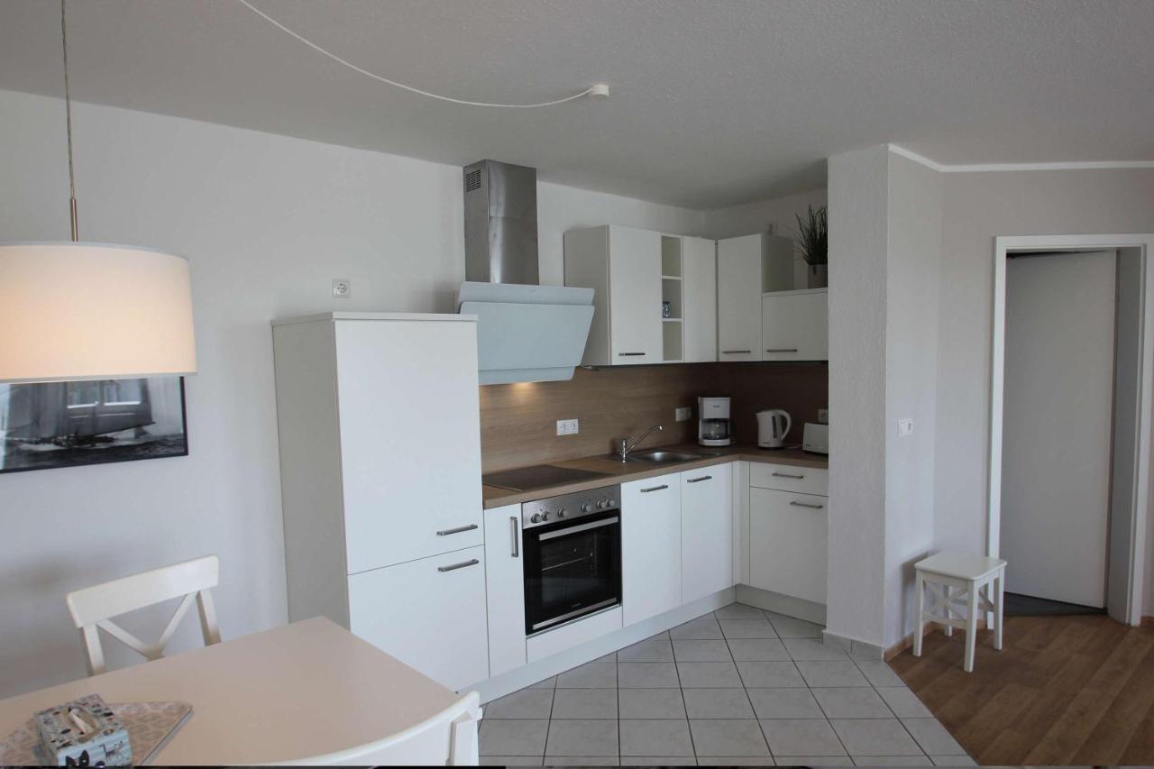 Ferienwohnung Mit Schwimmbadnutzung In Sellin - Haus Strandeck Fewo 14 Goehren  Buitenkant foto